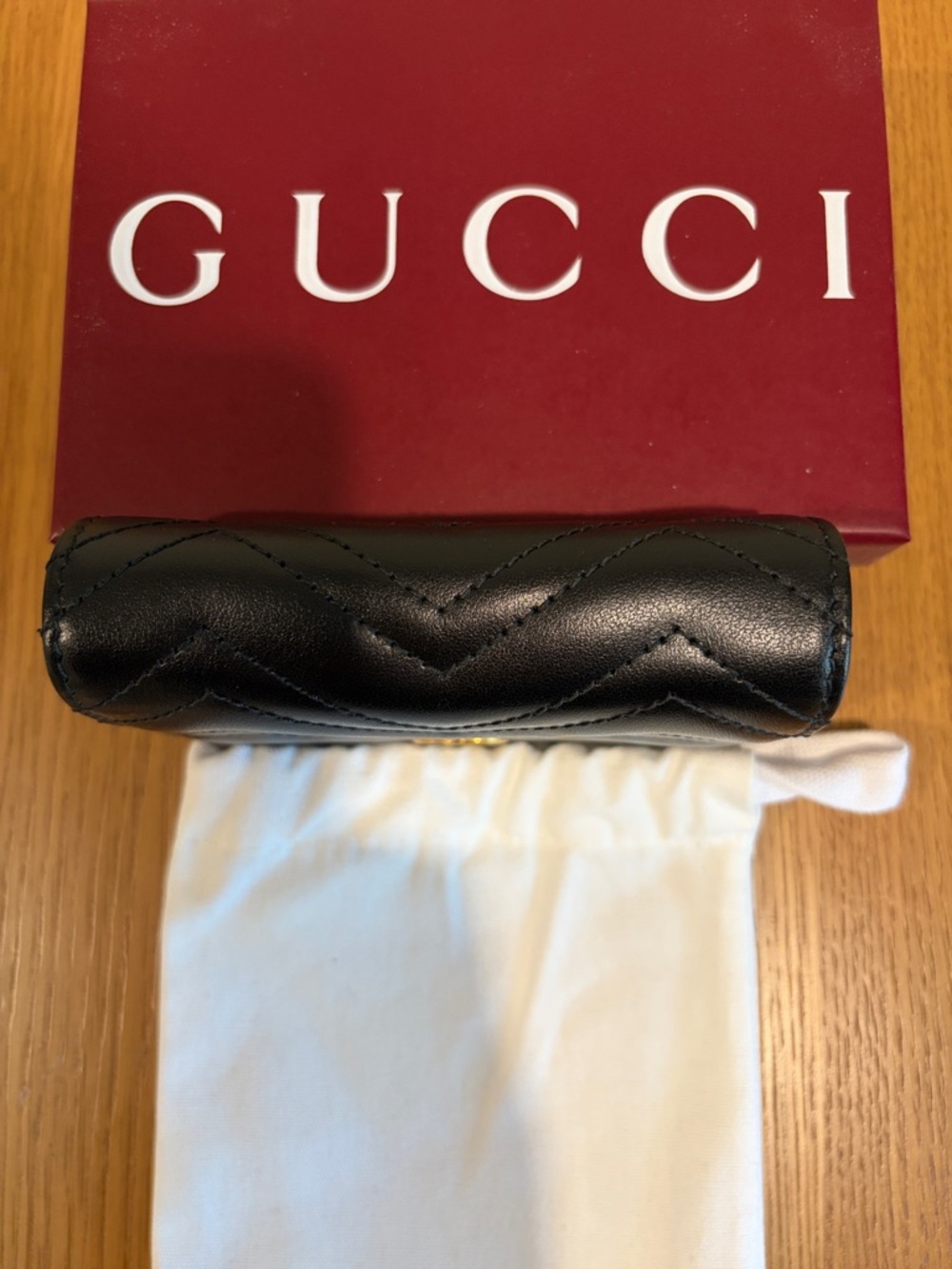 Gucci Black Quilted Chevron Marmont Wallet - Picture 4 of 10